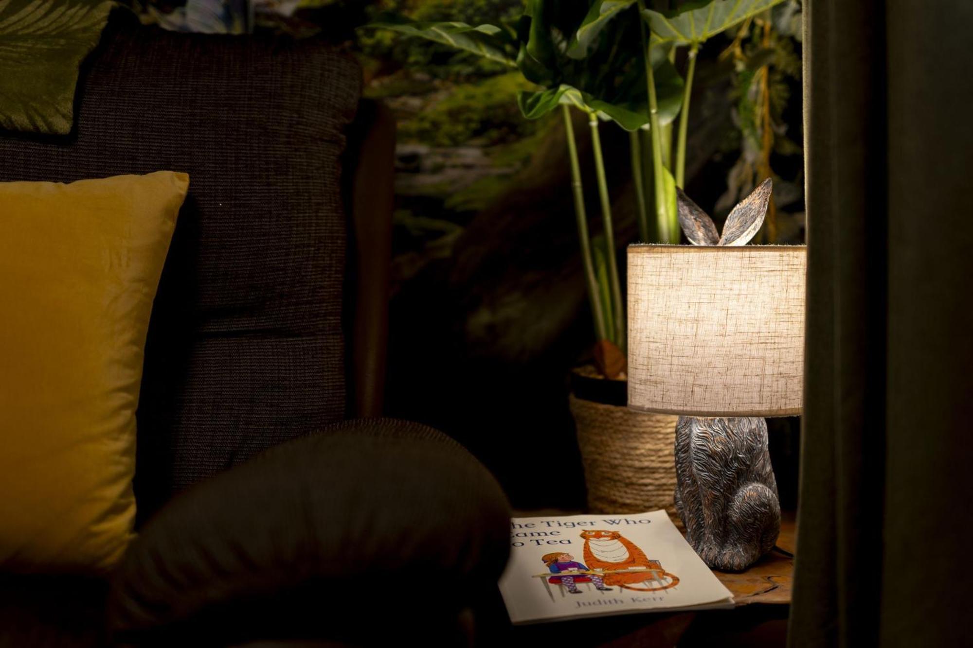 The Hidden Valley - A Stylish Rural Retreat, Perfect For Families סנט קלירס מראה חיצוני תמונה