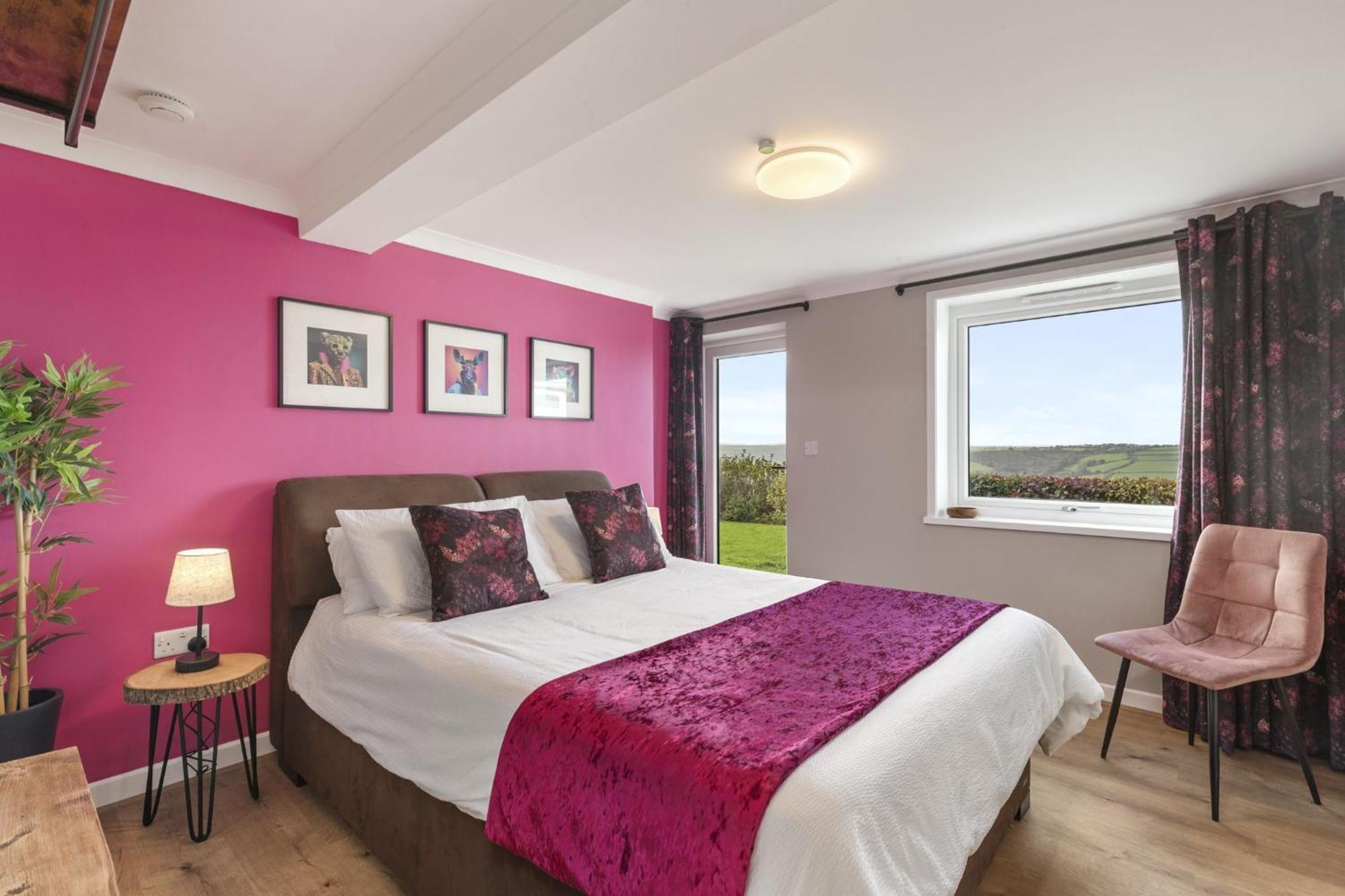 The Hidden Valley - A Stylish Rural Retreat, Perfect For Families סנט קלירס מראה חיצוני תמונה
