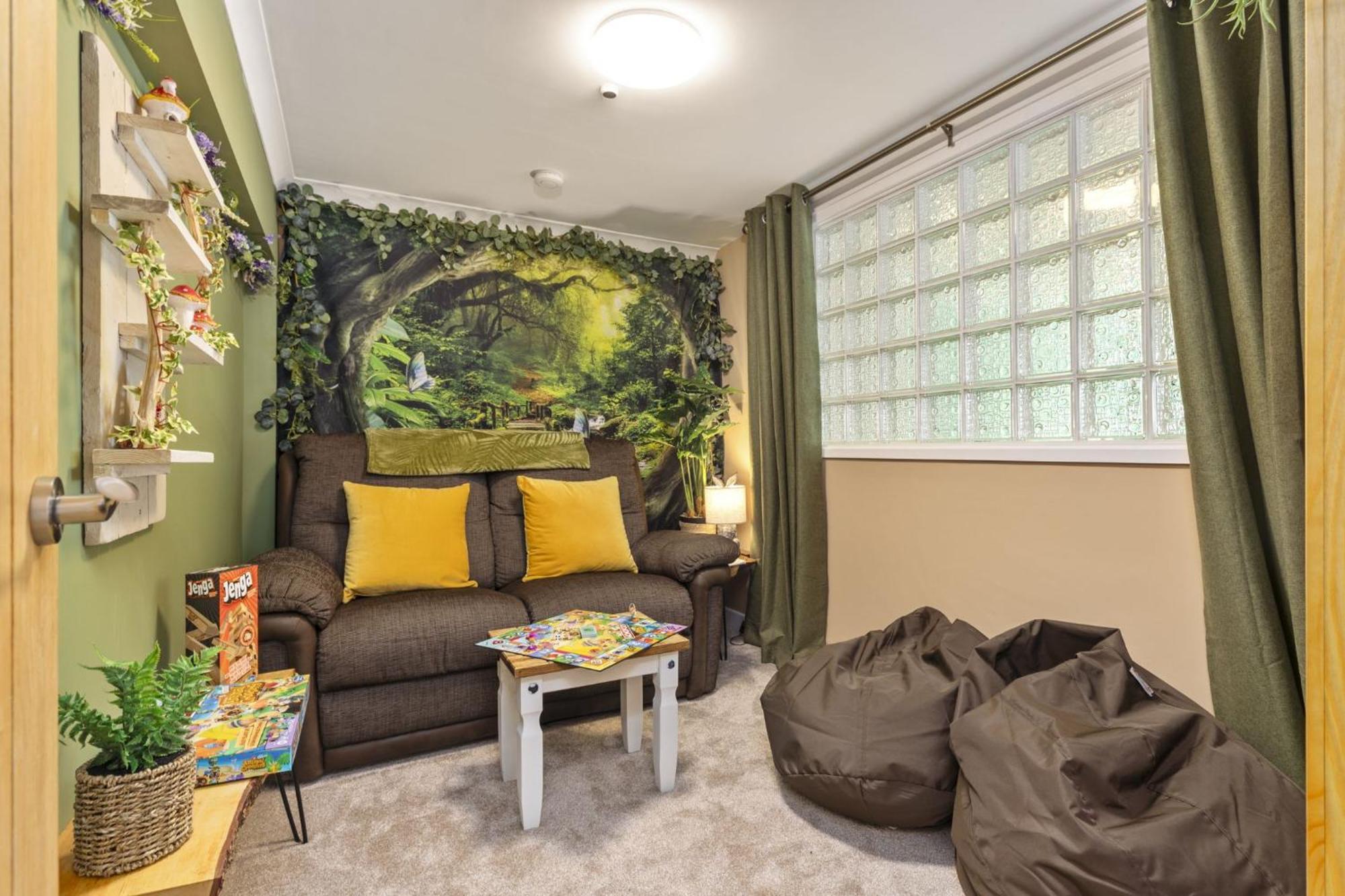 The Hidden Valley - A Stylish Rural Retreat, Perfect For Families סנט קלירס מראה חיצוני תמונה